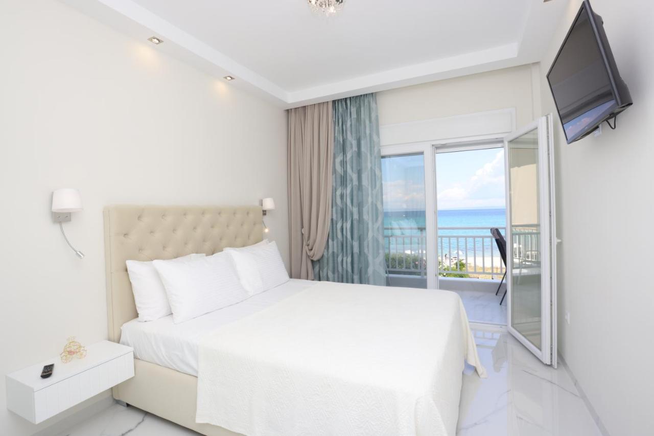 Beach Front Casa Elena ฮานิโอติ ภายนอก รูปภาพ
